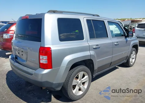 2014 Jeep Patriot Latitude из США, поврежденный, VIN 1C4NJRFB8ED762914